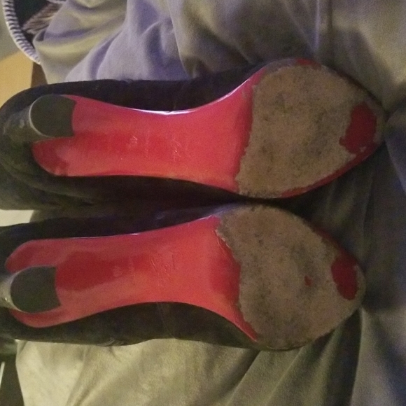 Christian Louboutin, Eleanor, black suede, knee high, heeled boots, 40 - Picture 8 of 8